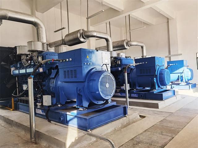 云南發(fā)電機(jī)廠家：柴油發(fā)電機(jī)組漏油故障怎樣處理？
