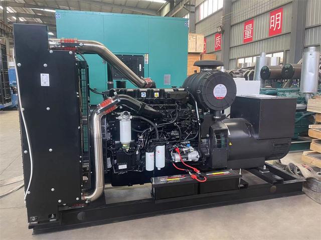 云南發(fā)電機(jī)組制造廠家：柴油發(fā)電機(jī)怎么降低排放污染？